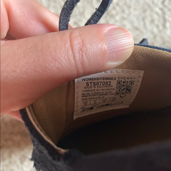 EUC Sperry Navy Blue Animal Print Boat Shoe Womens 7.5 - Picture 4 of 5